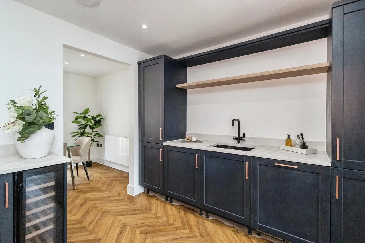 Prospect Heights, Mossley, Ashton, OL5, photo 8