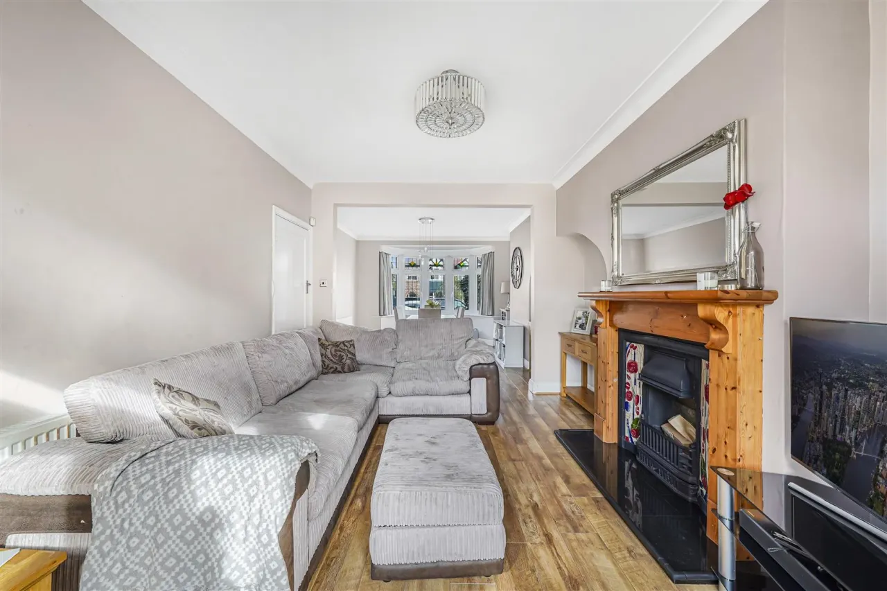 Fairlight Close, North Chingford, E4 6PB, photo 46