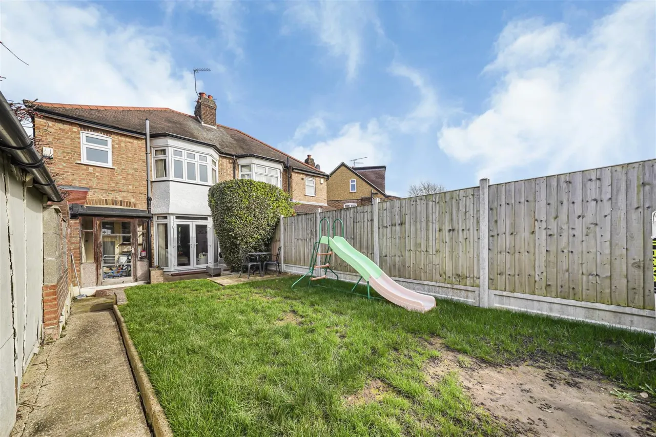 Fairlight Close, North Chingford, E4 6PB, photo 34