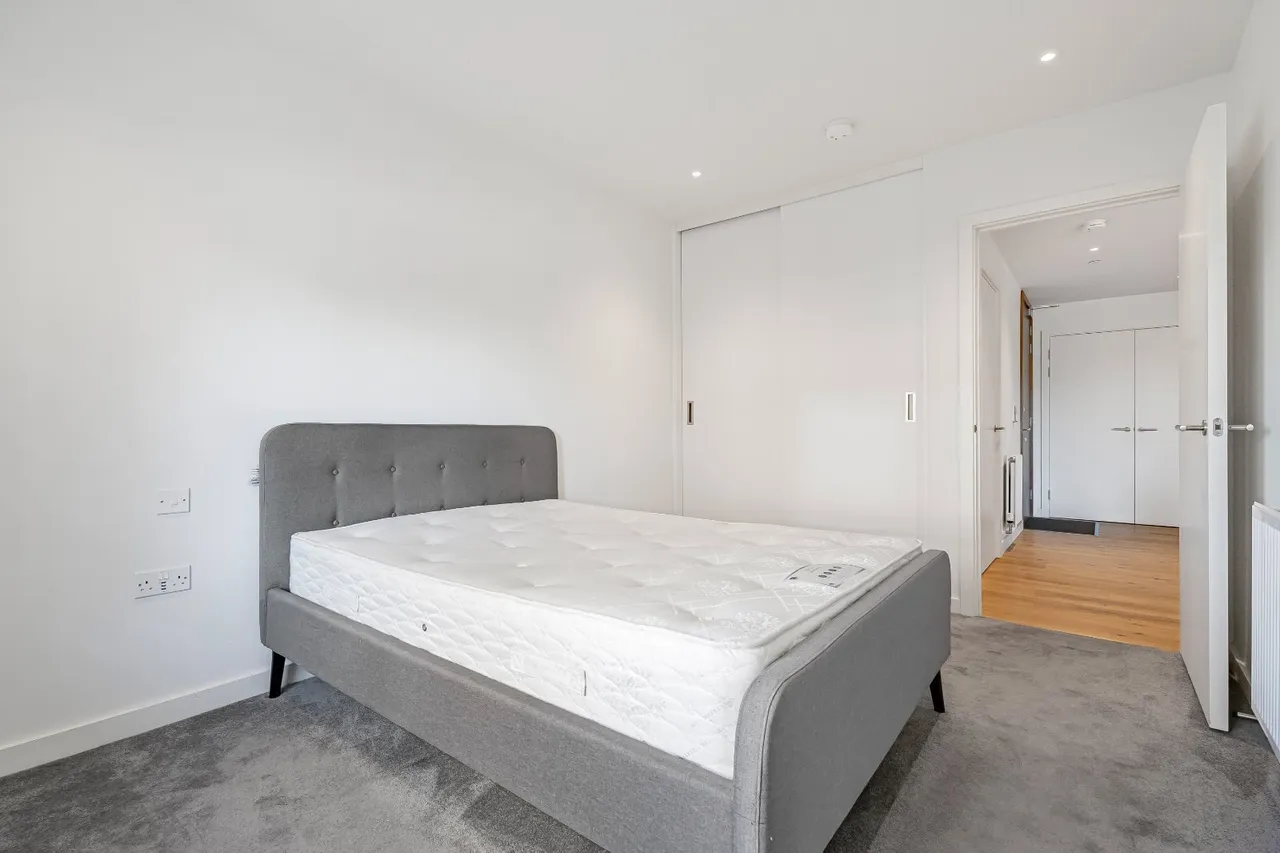 Mary Neuner Road, London, N8, photo 6