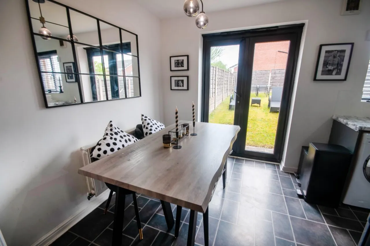 Merebrook Close, Radcliffe, Manchester, M26 1UF, photo 7