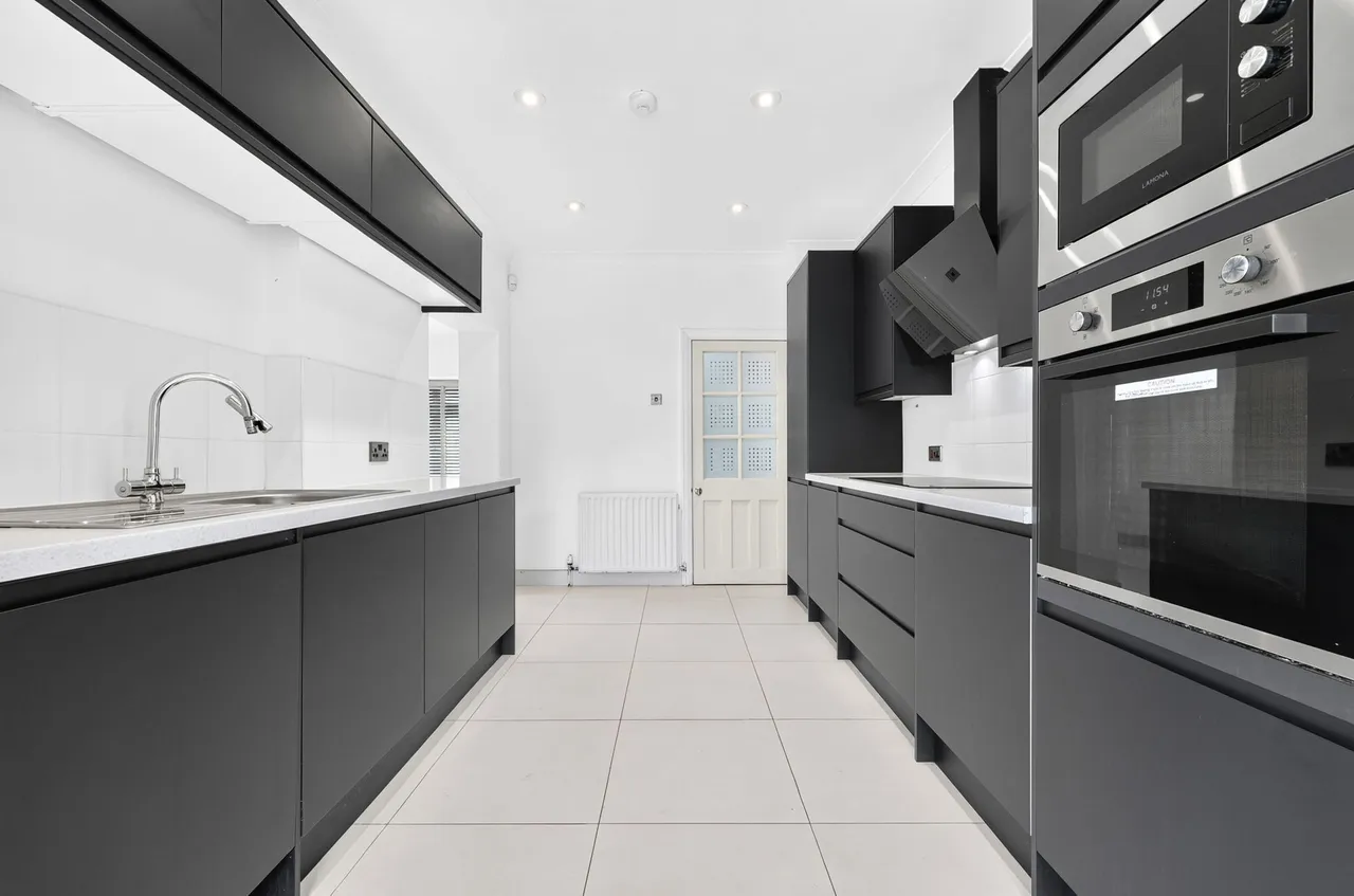 Montalt Road, Woodford Green, IG8, photo 10
