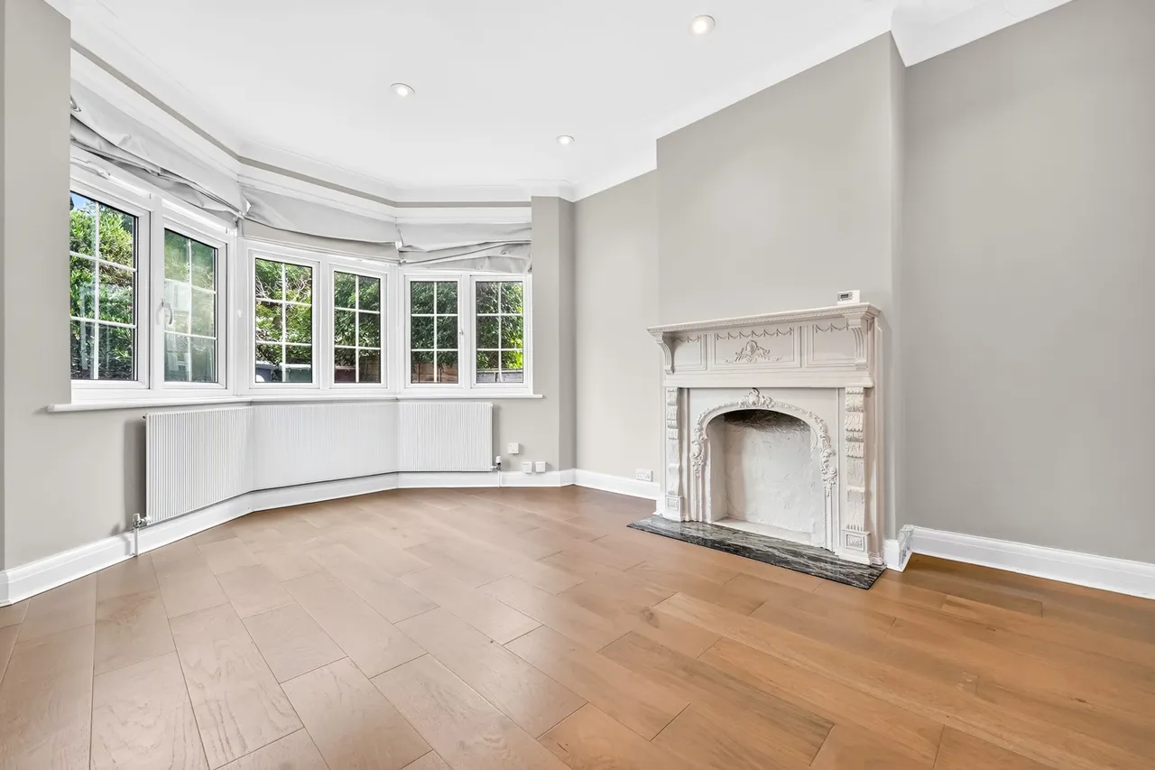 Montalt Road, Woodford Green, IG8, photo 5