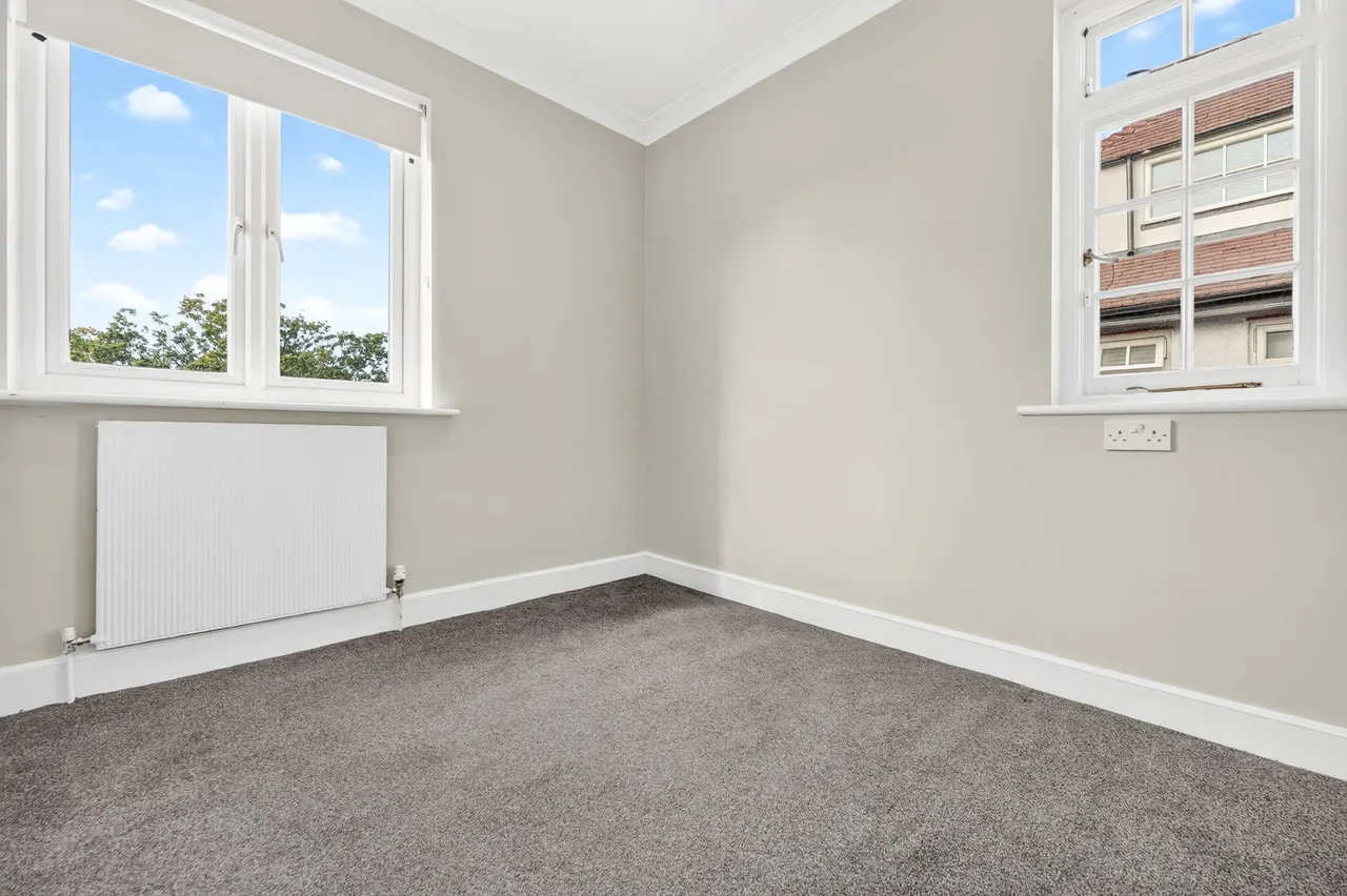 Montalt Road, Woodford Green, IG8, photo 21