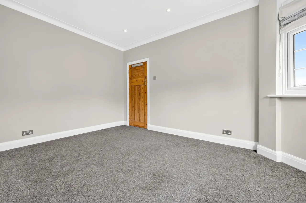 Montalt Road, Woodford Green, IG8, photo 16