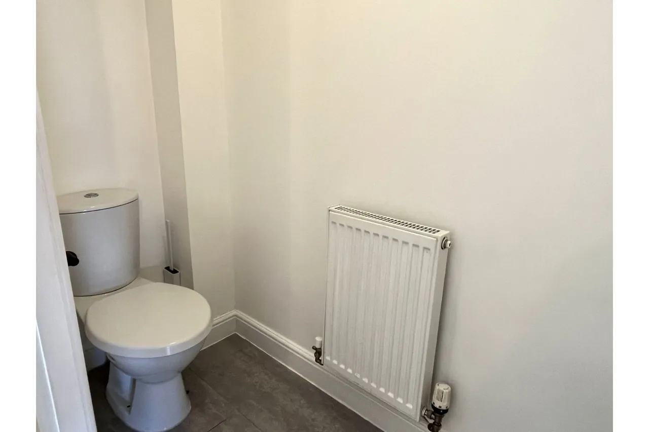 Phoenix Drive, Wrexham, LL11, photo 10