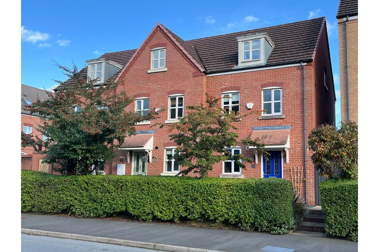 Phoenix Drive, Wrexham, LL11, photo 35