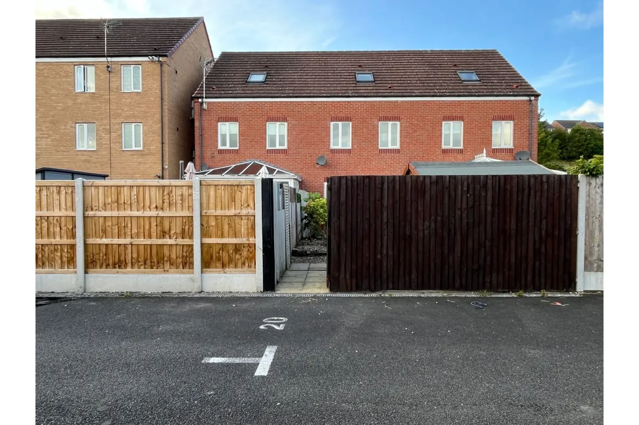 Phoenix Drive, Wrexham, LL11, photo 34
