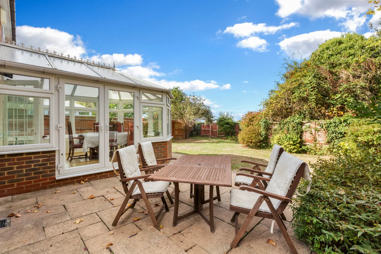 Castlefields, Stoke Mandeville, HP22, photo 16