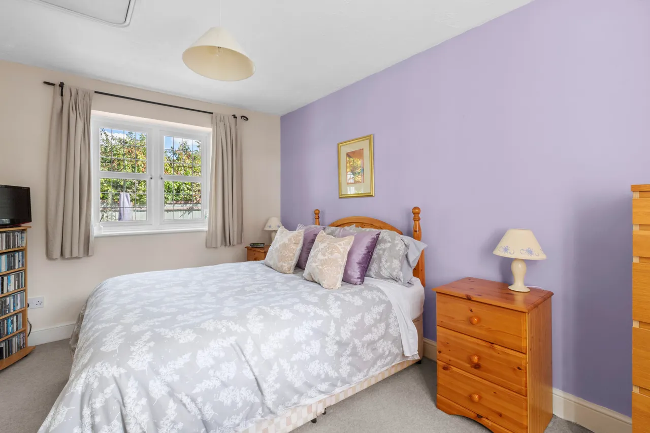 Castlefields, Stoke Mandeville, HP22, photo 11