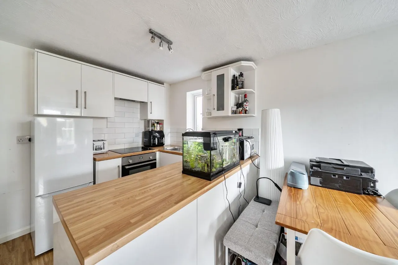 Penn Road, Datchet, photo 11