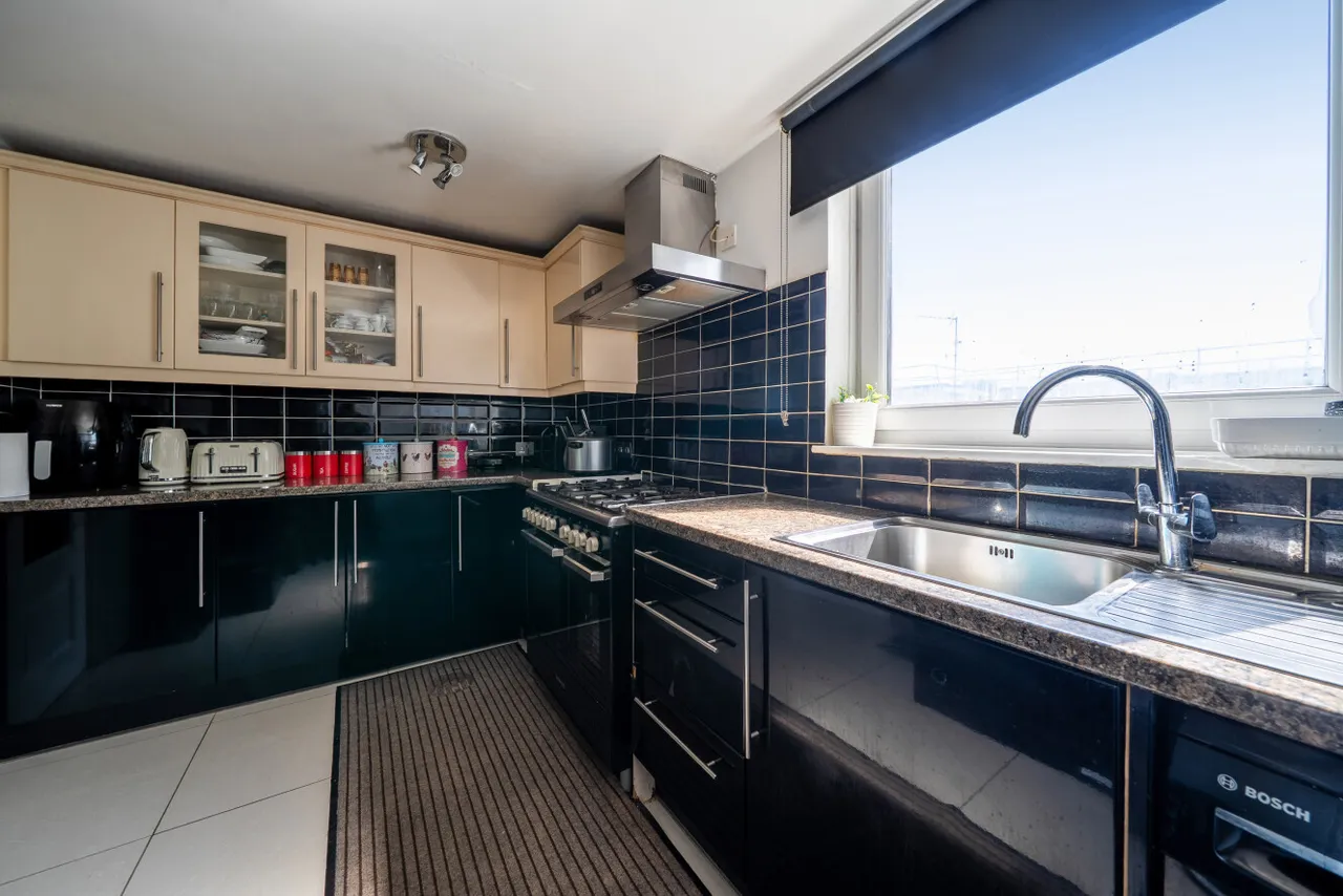 Bevill Allen Close, London, SW17, photo 2