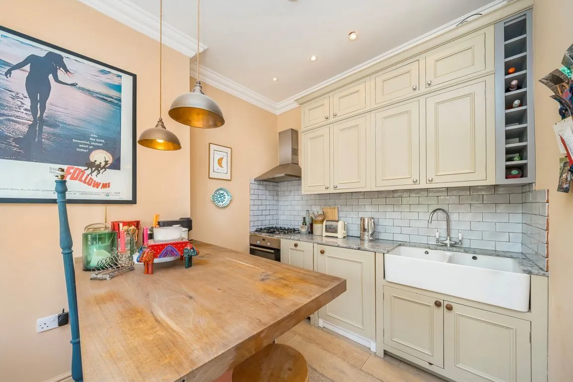 Elmbourne Road, SW17, photo 4