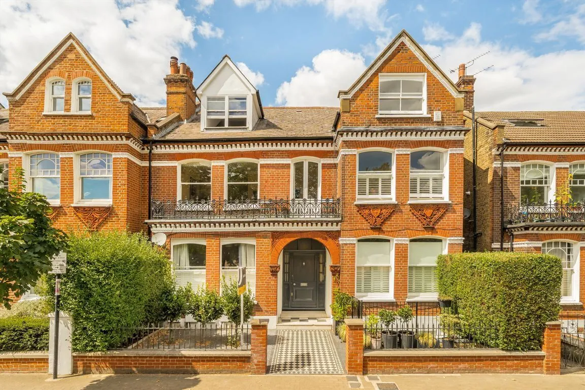 1 bed property for sale, Elmbourne Road, SW17