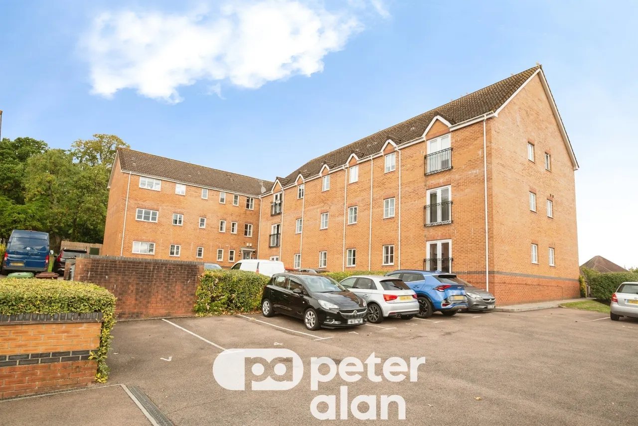 2 bed flat for sale, Bishpool View Newport, NP19