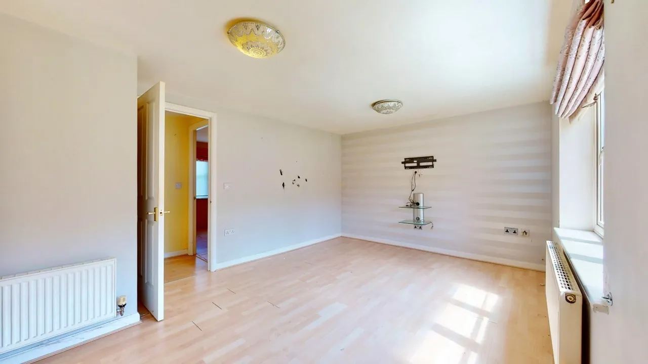 Sherman Gardens, Chadwell Heath, RM6, photo 10