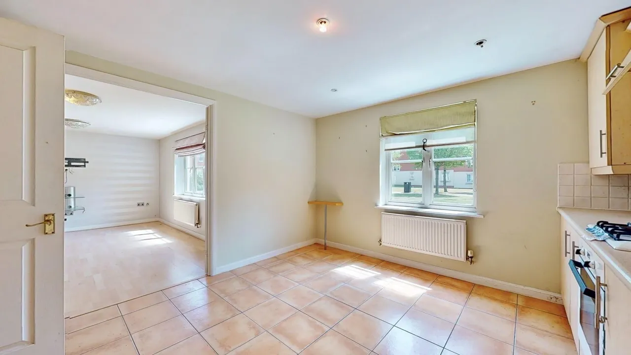 Sherman Gardens, Chadwell Heath, RM6, photo 9
