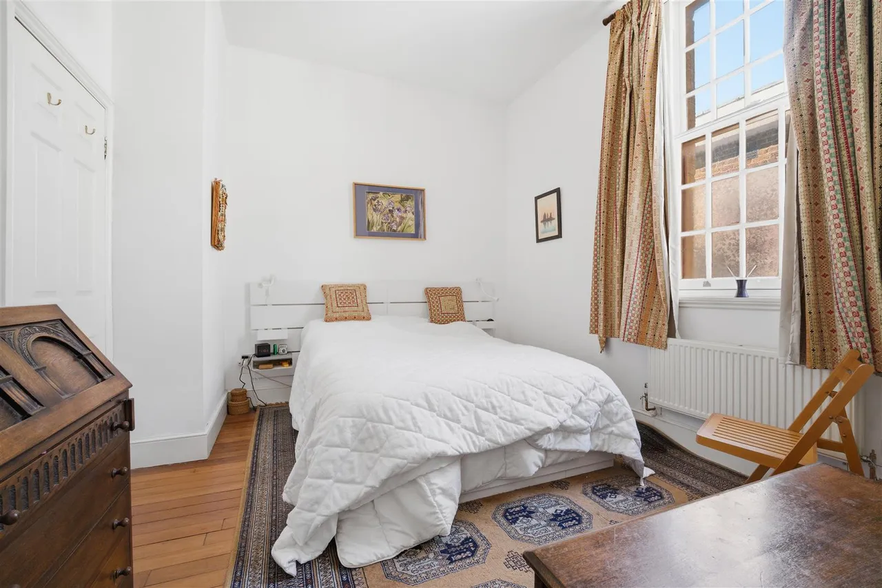West Park Road, Southall, photo 8