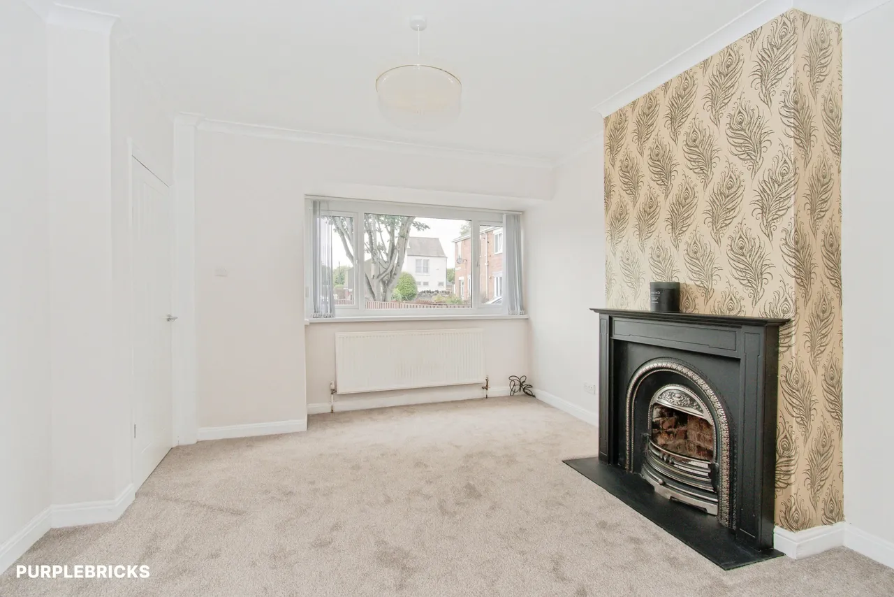 Doncaster Square, Knottingley, WF11, photo 8
