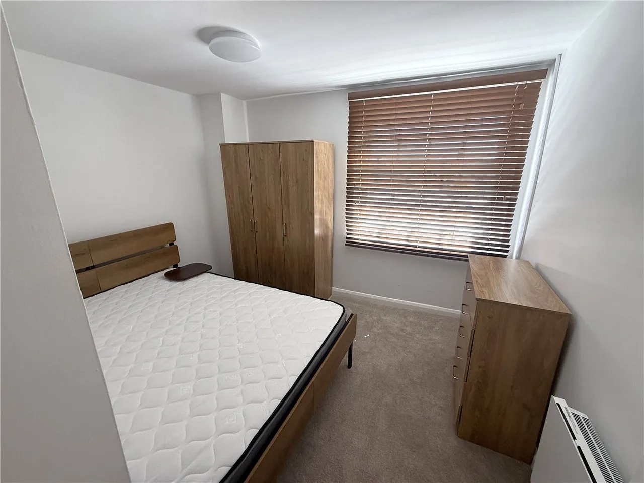 St. Peter Street, Tiverton, EX16, photo 6