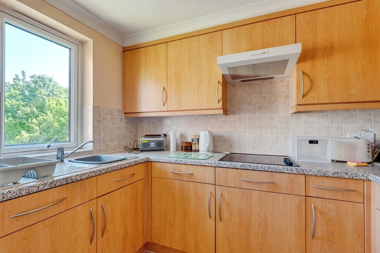 Woolton Road, Childwall, L16, photo 3