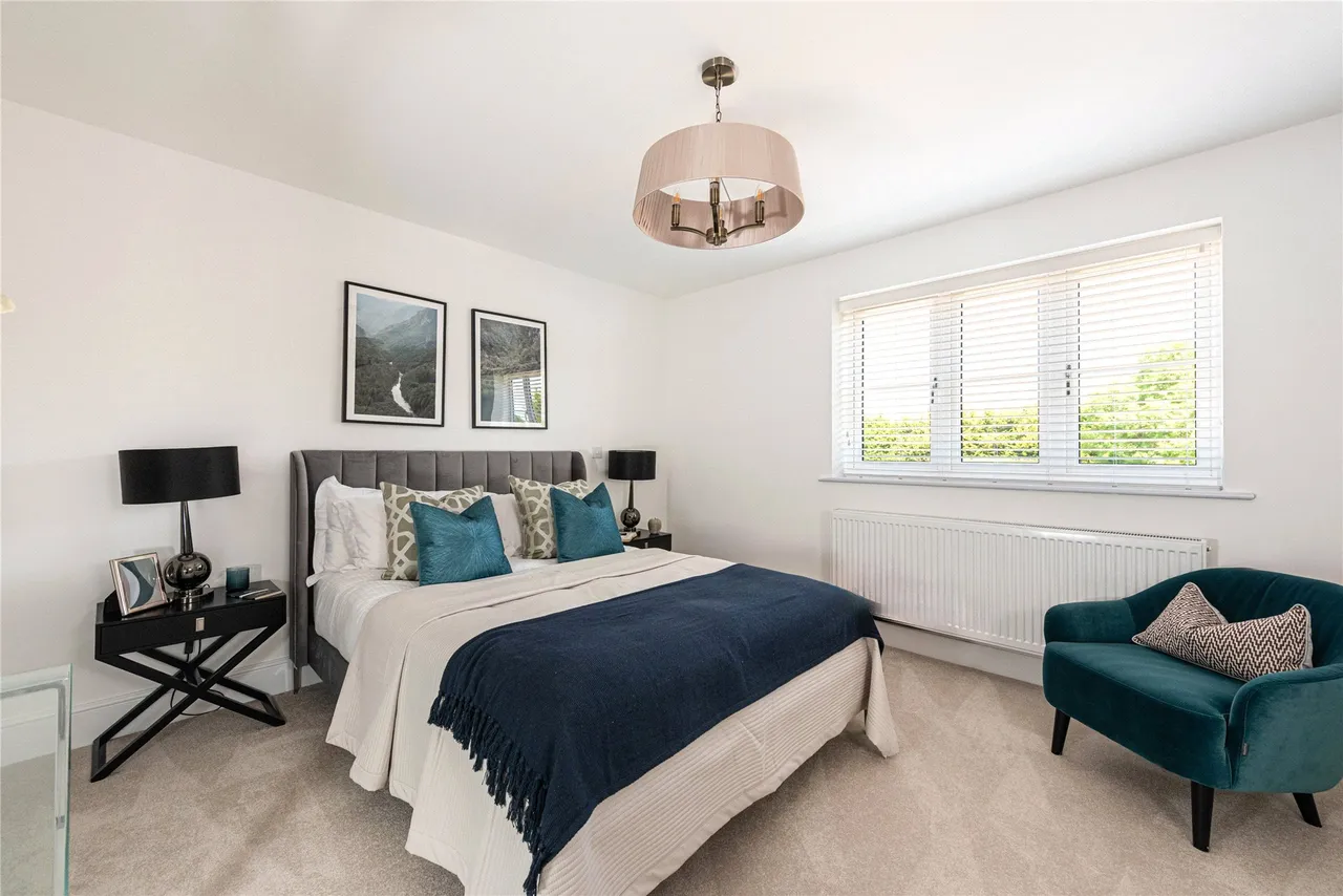 Brogan Place, Dinton, HP17, photo 6