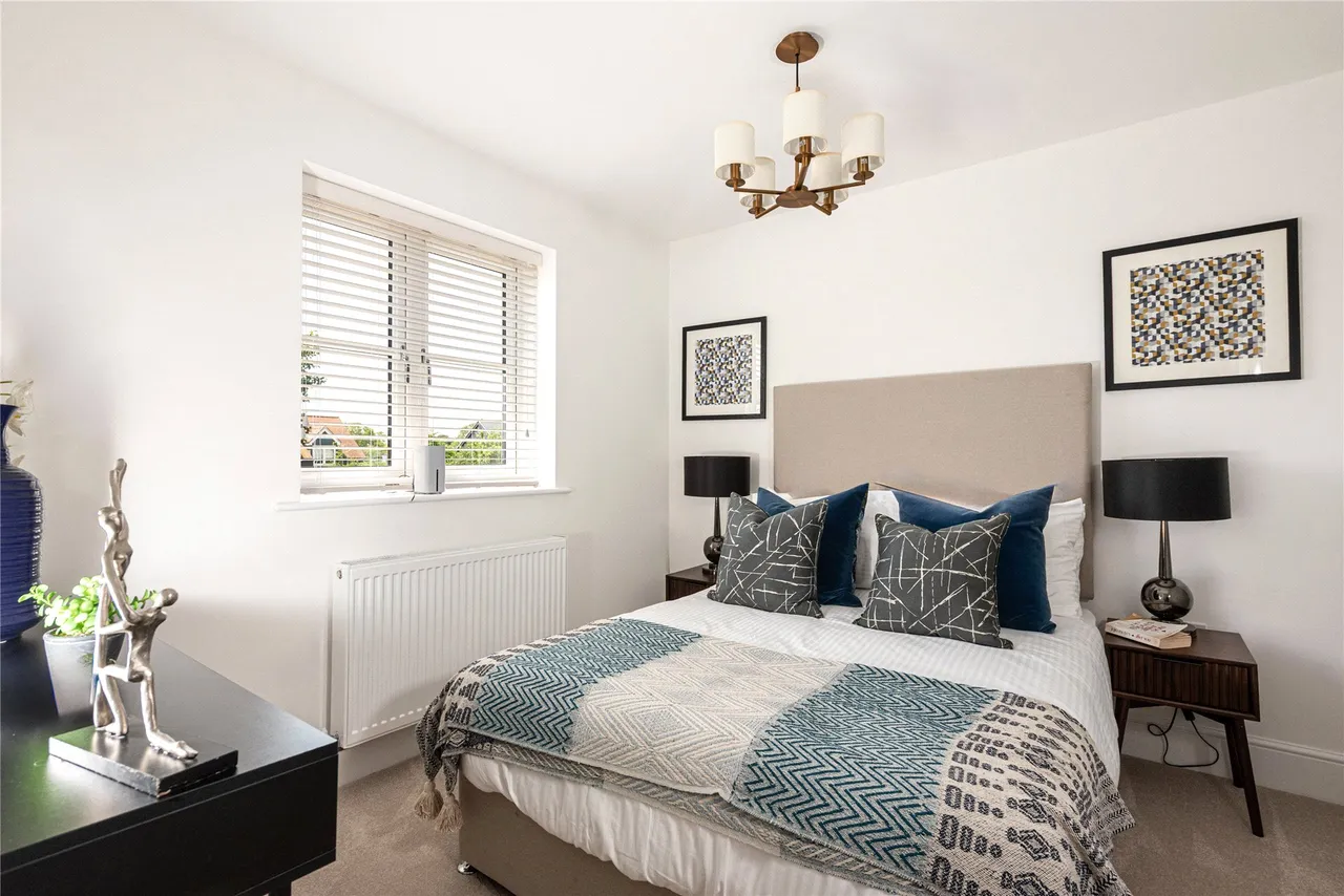 Brogan Place, Dinton, HP17, photo 7