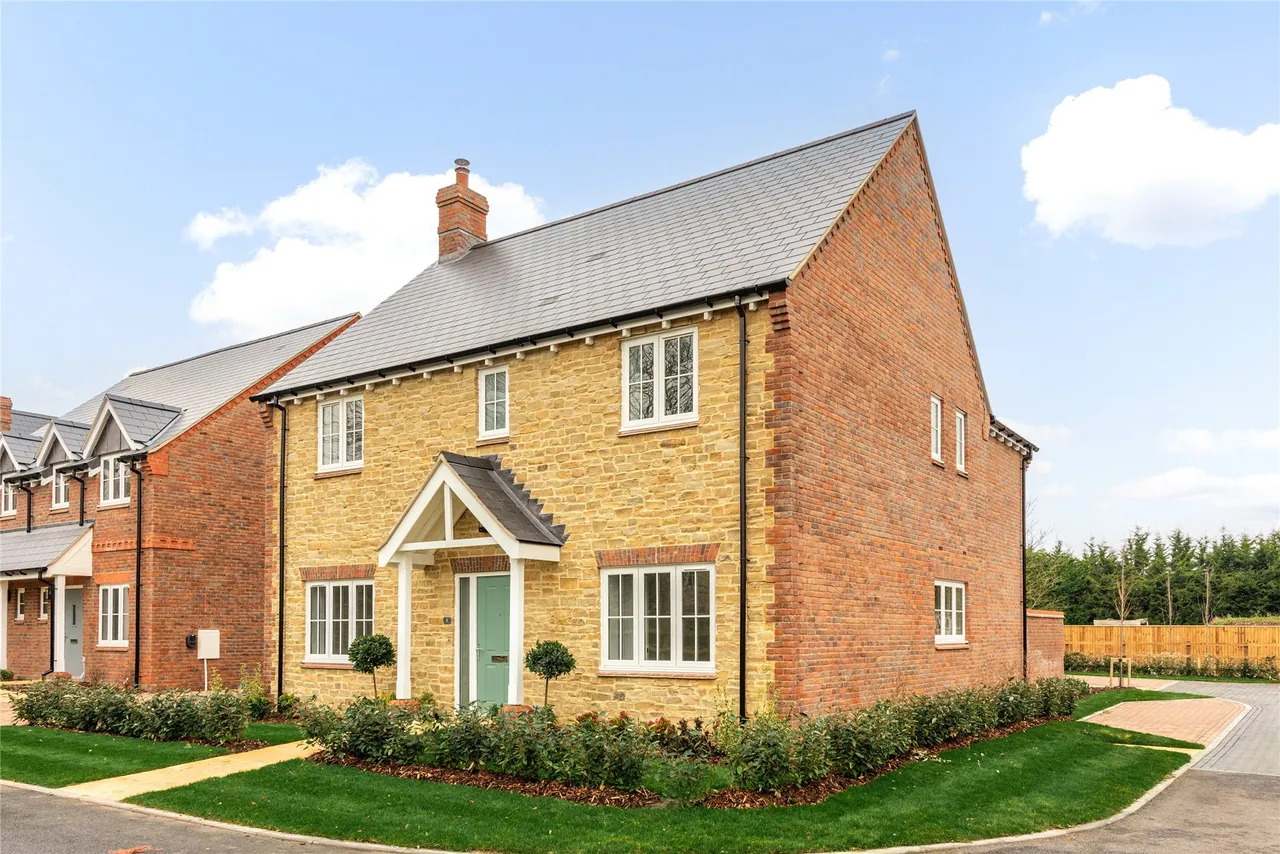 Brogan Place, Dinton, HP17, photo 15