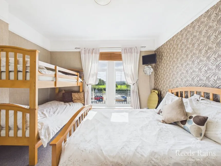 Prospect Hill, Whitby, YO21, photo 13