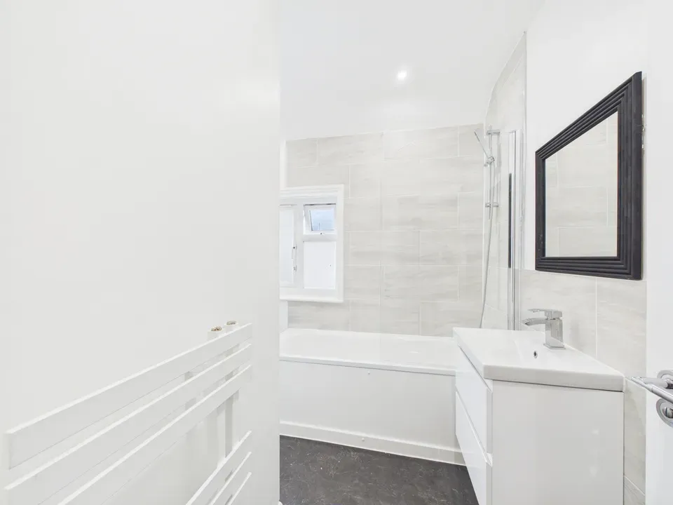 Innes Road, Horsham, photo 13