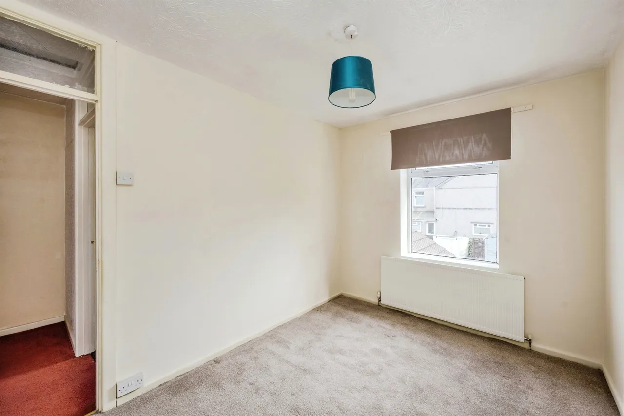 Crown Street, Swansea, SA6, photo 13