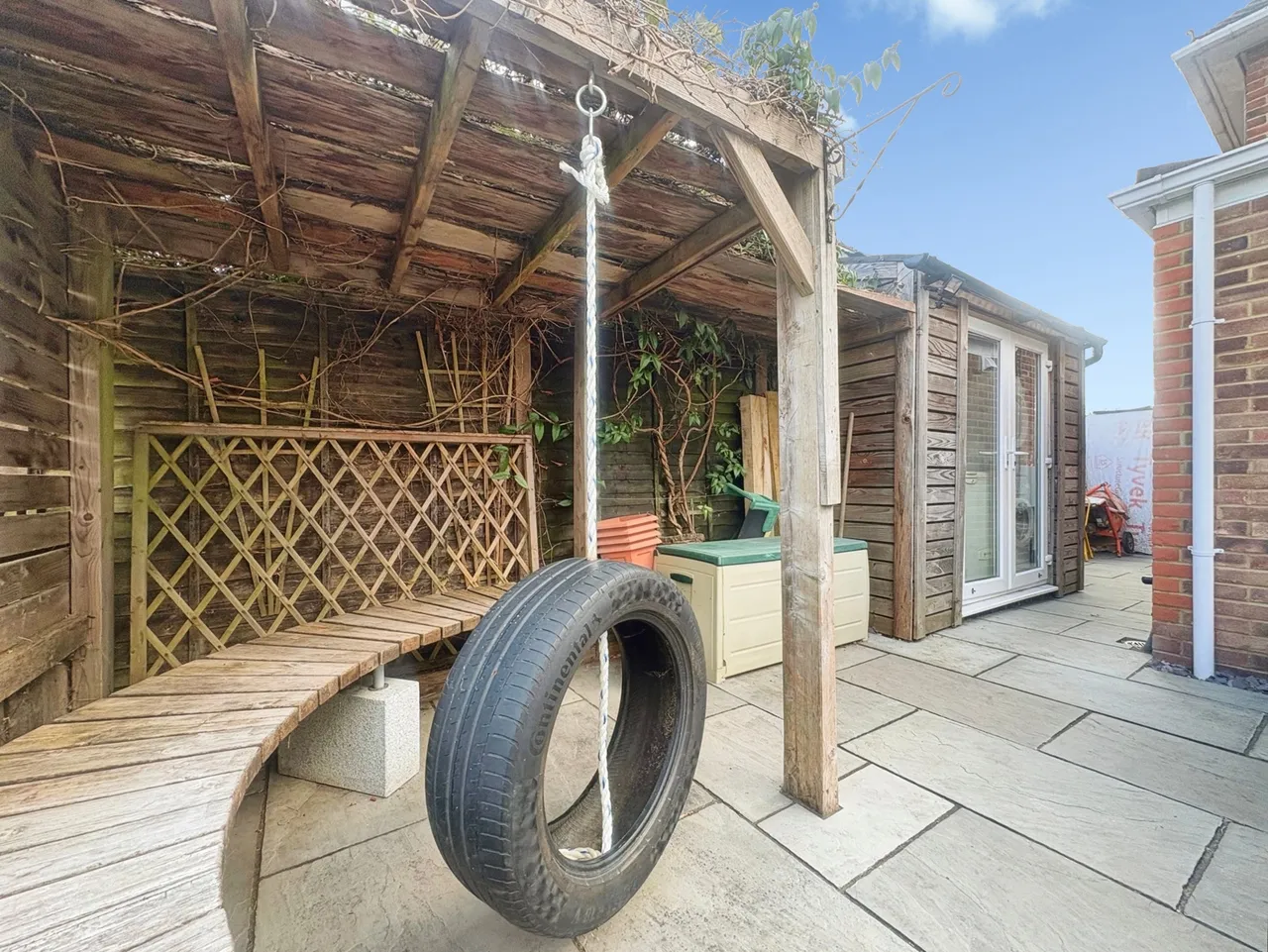 Courtenay Road, Farnham, Surrey, GU9 9DN, photo 13