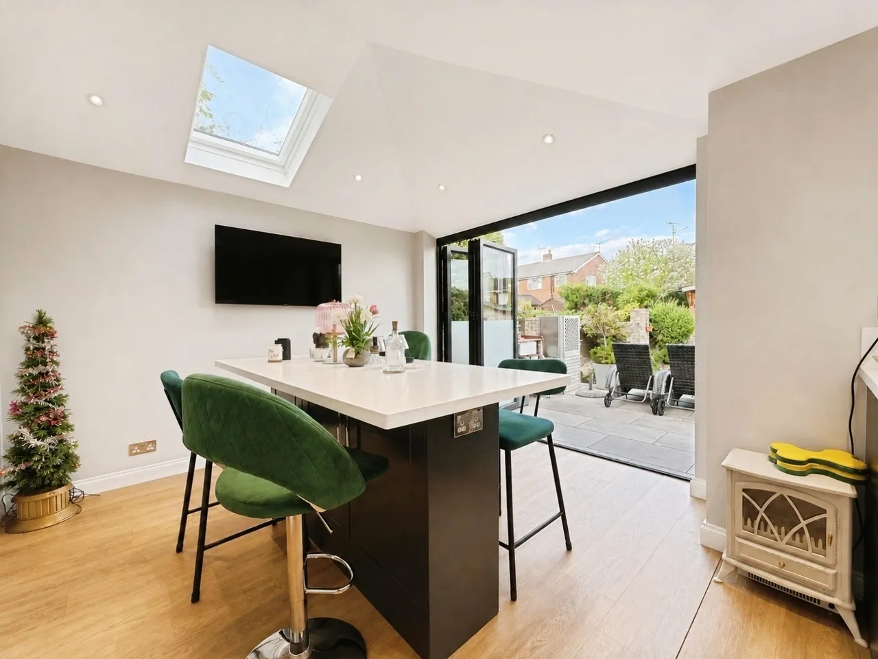 Courtenay Road, Farnham, Surrey, GU9 9DN, photo 11