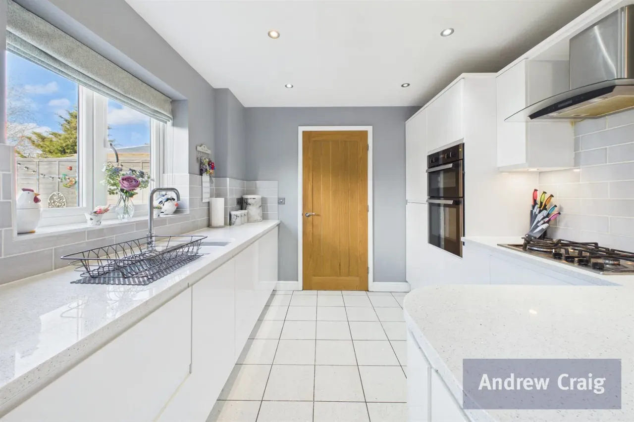 Ravelston Close, Sunderland, SR3, photo 6