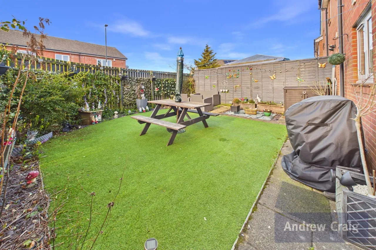 Ravelston Close, Sunderland, SR3, photo 4