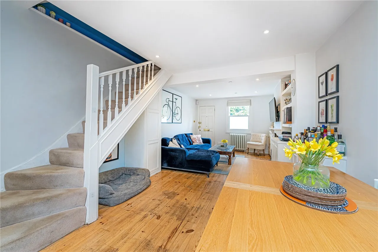 Station Road, Hampton, Middlesex, TW12 2BT, photo 3