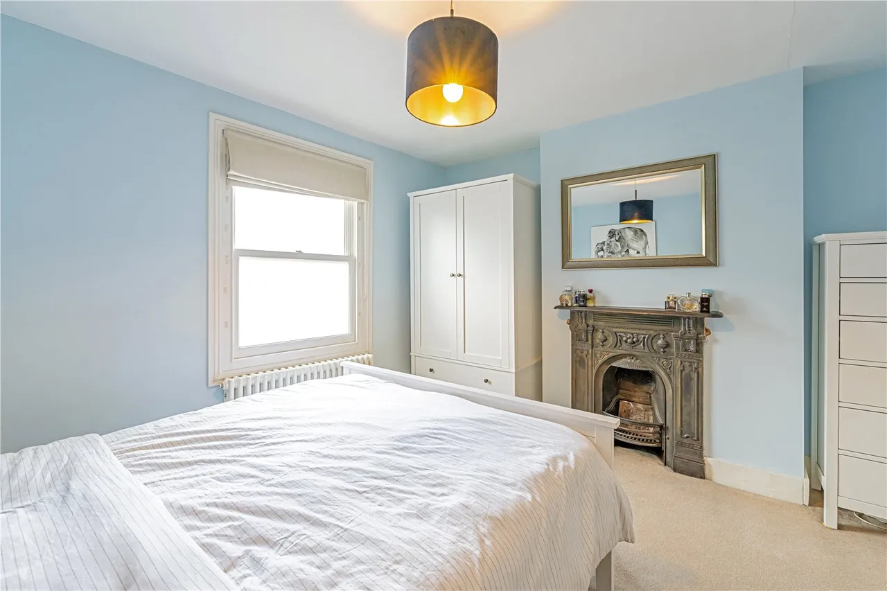 Station Road, Hampton, Middlesex, TW12 2BT, photo 9