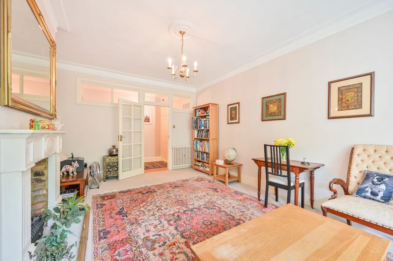 37 Clifton Court, Northwick Terrace, London, photo 4
