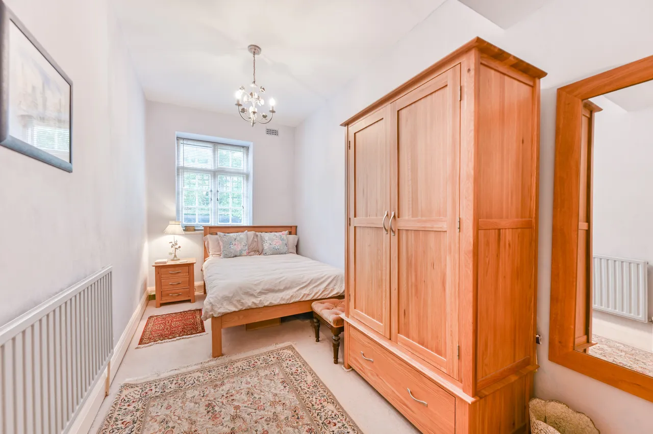 37 Clifton Court, Northwick Terrace, London, photo 6