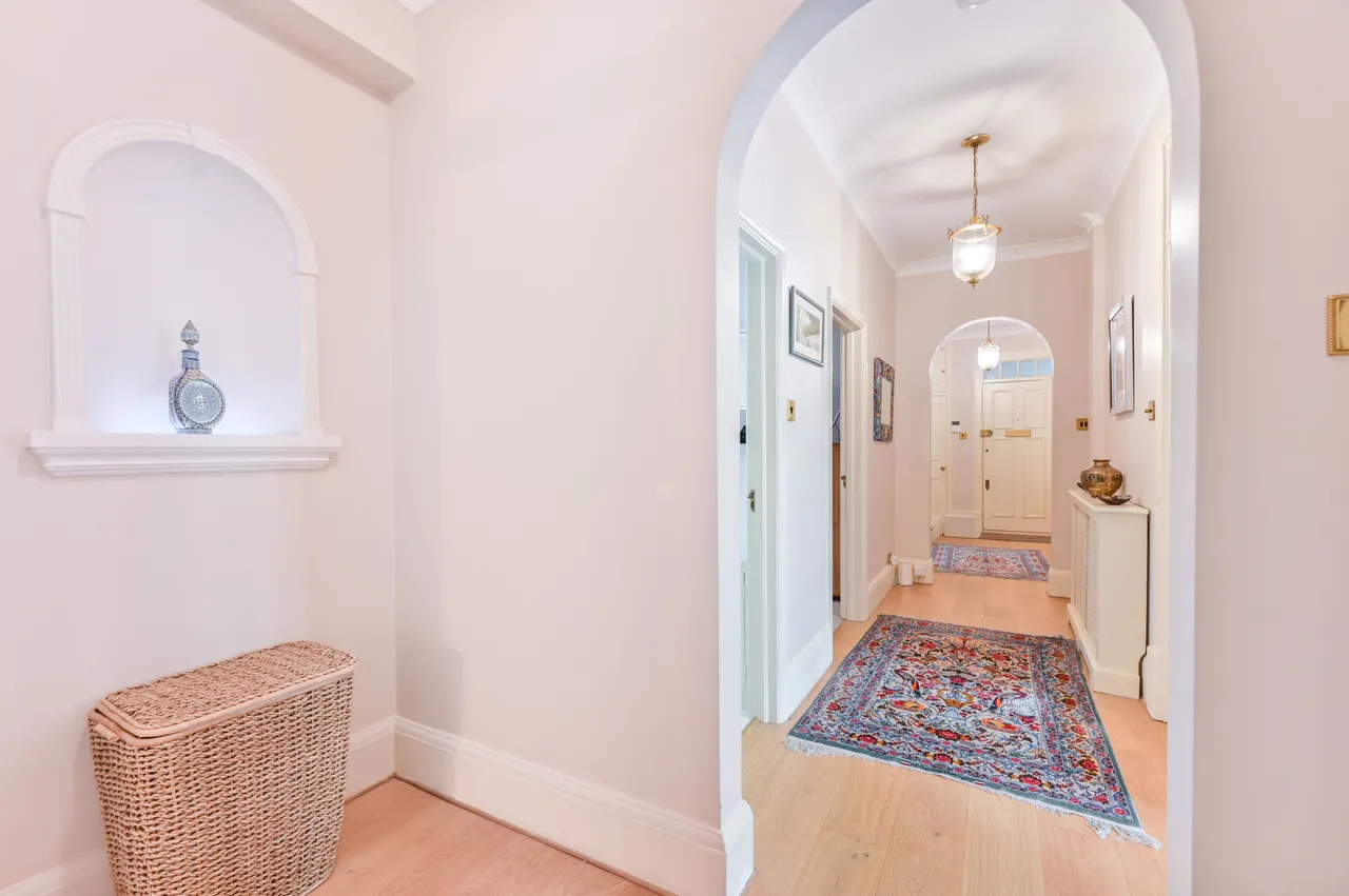 37 Clifton Court, Northwick Terrace, London, photo 10