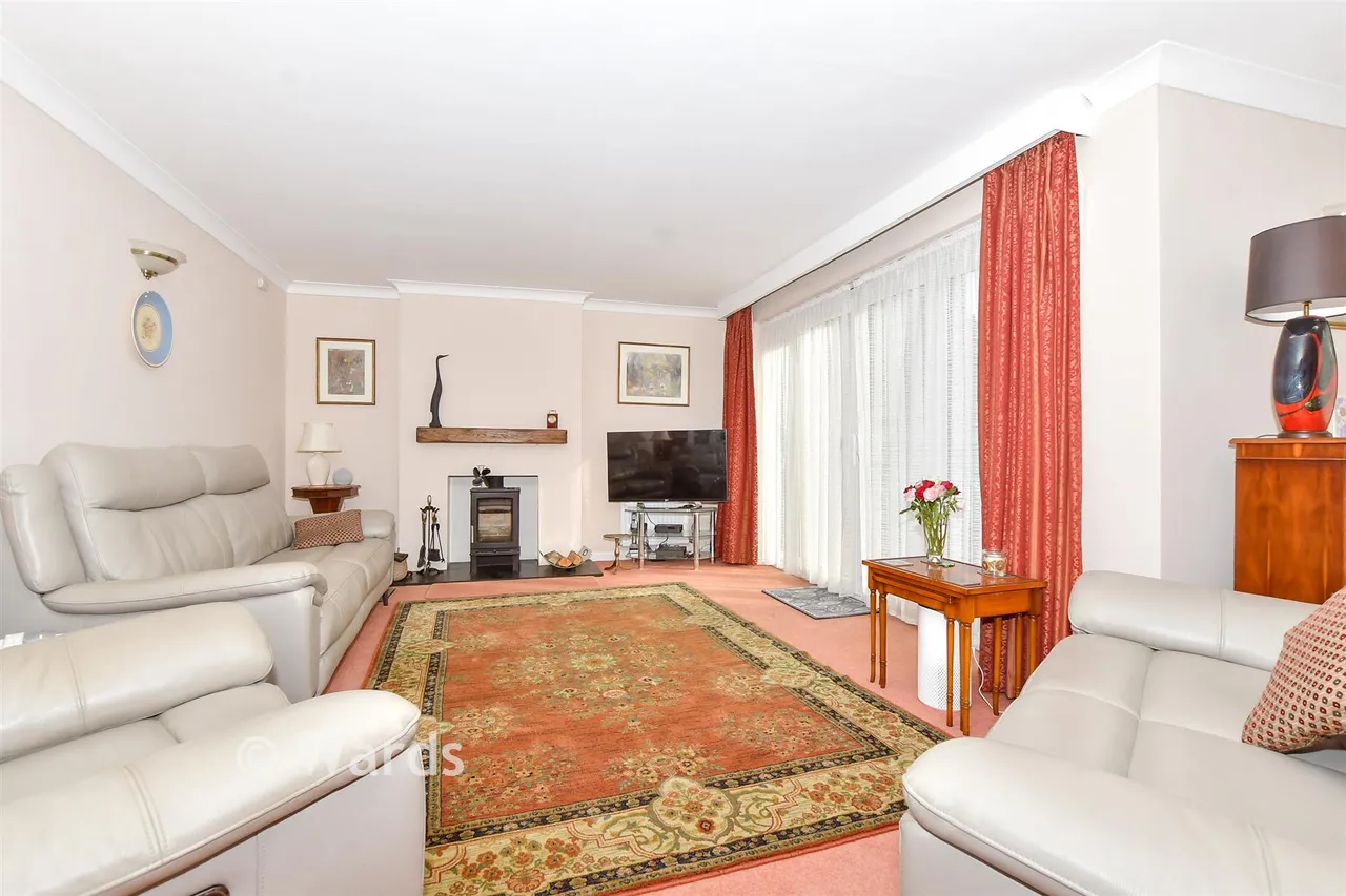 Cornwallis Close, Folkestone, CT19, photo 3