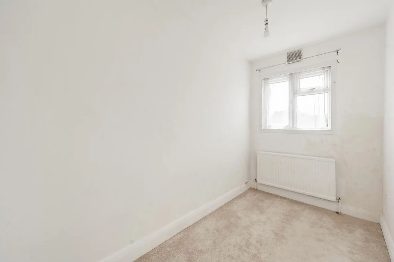 Harrow, HA3, photo 7