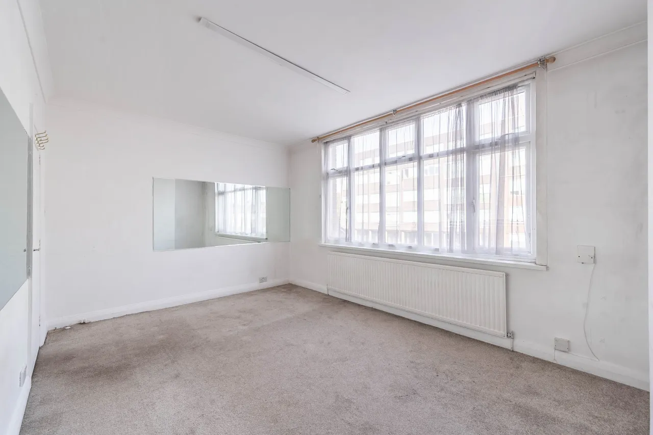 Harrow, HA3, photo 17