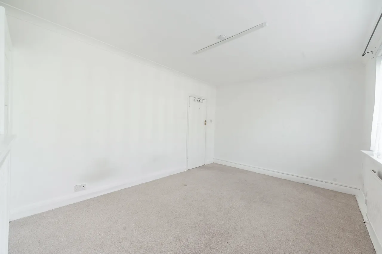 Harrow, HA3, photo 12