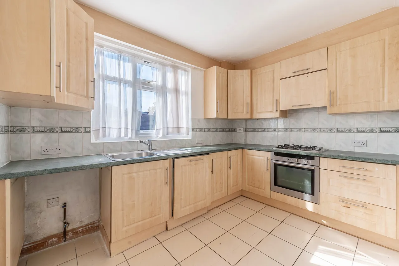 Harrow, HA3, photo 18