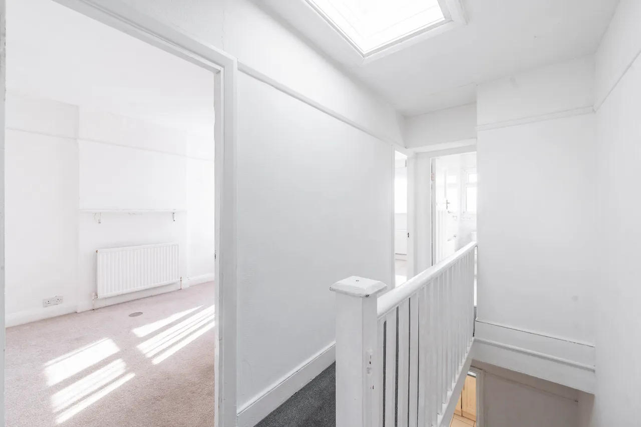Harrow, HA3, photo 11