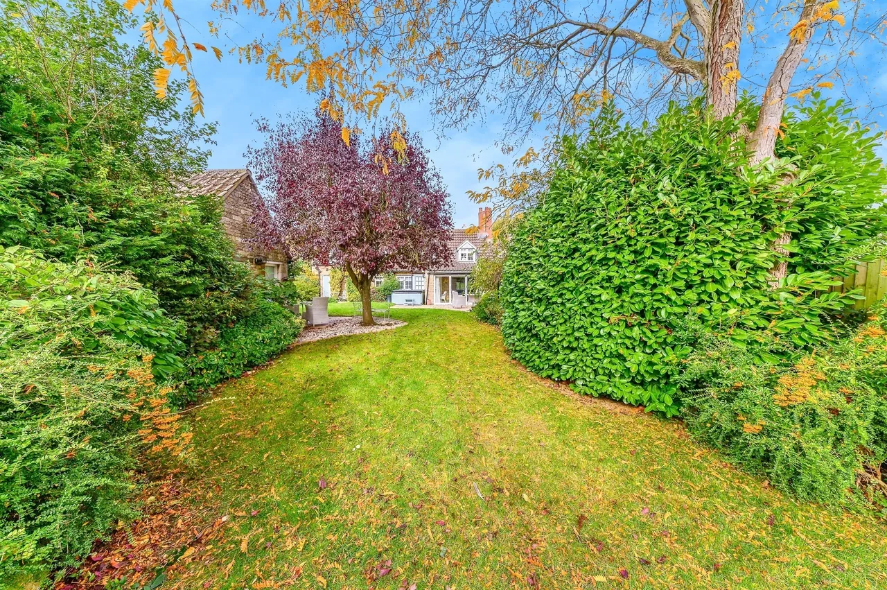 Main Street, Empingham, LE15, photo 25