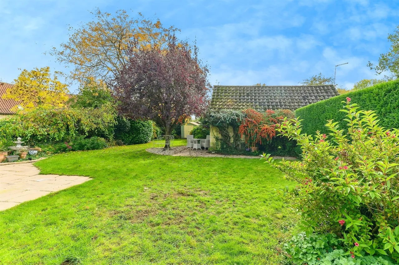 Main Street, Empingham, LE15, photo 22