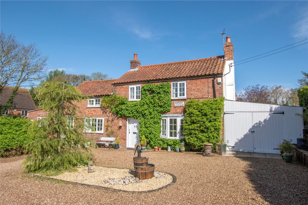 3 bed house for sale, Spruce Lane, Ulceby