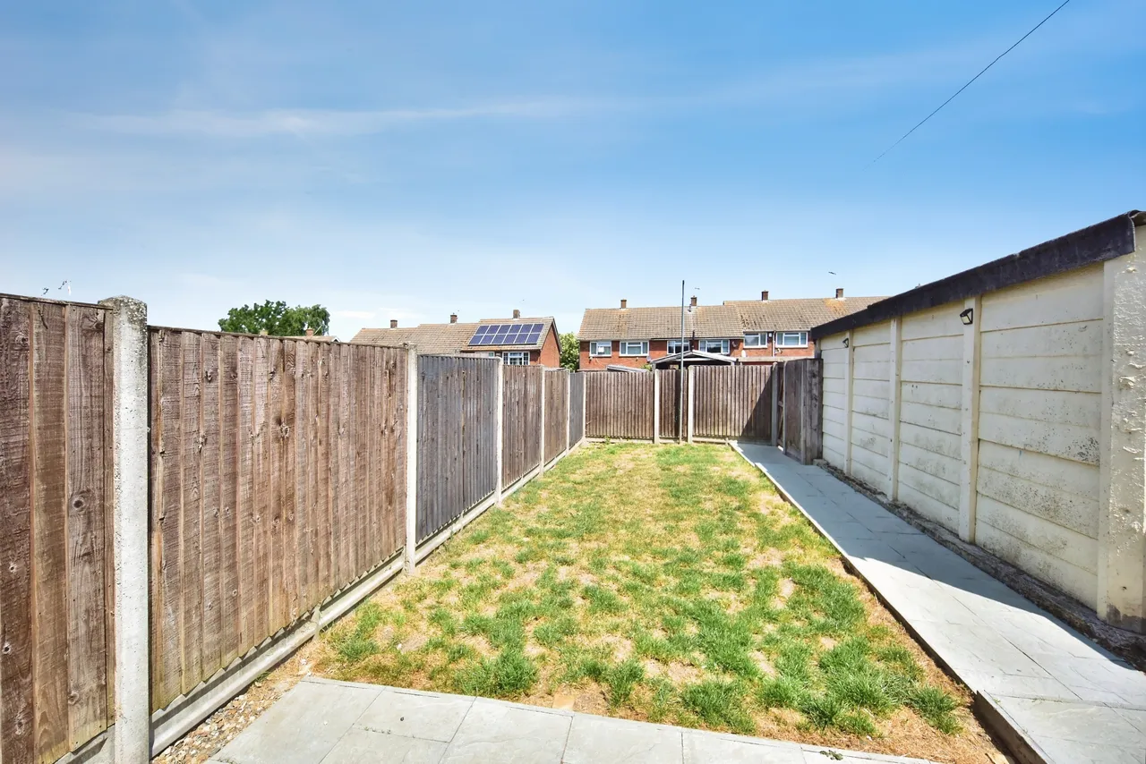Pear Tree Walk, Sittingbourne, ME9, photo 19